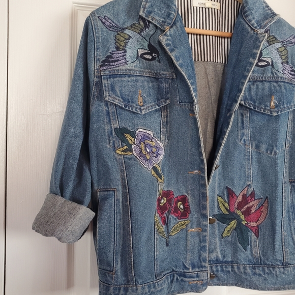 Honey Punch Embroidered Blue Denim Jacket Buttu-up Size XS - Picture 2 of 14